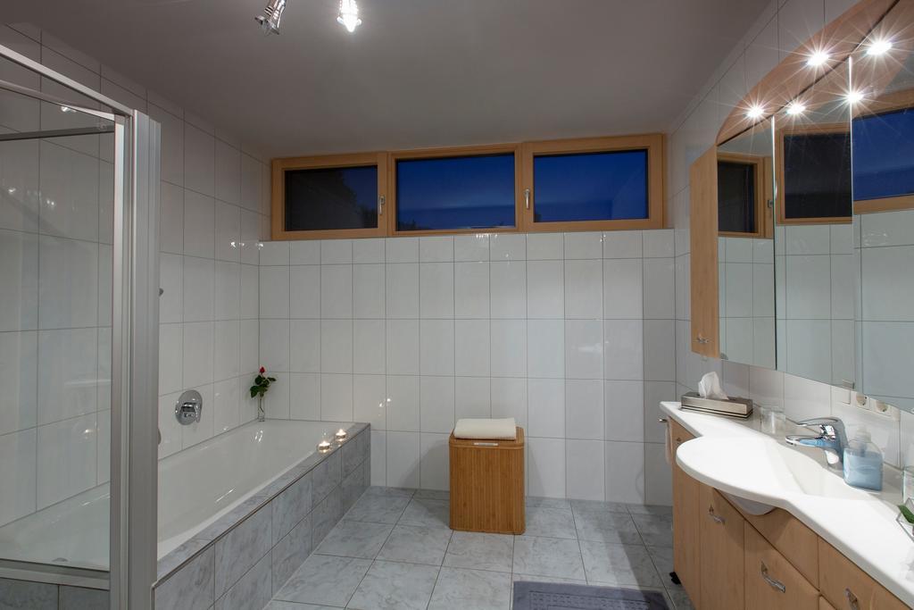 Appartment Hammerer Schwarzenberg im Bregenzerwald Szoba fotó